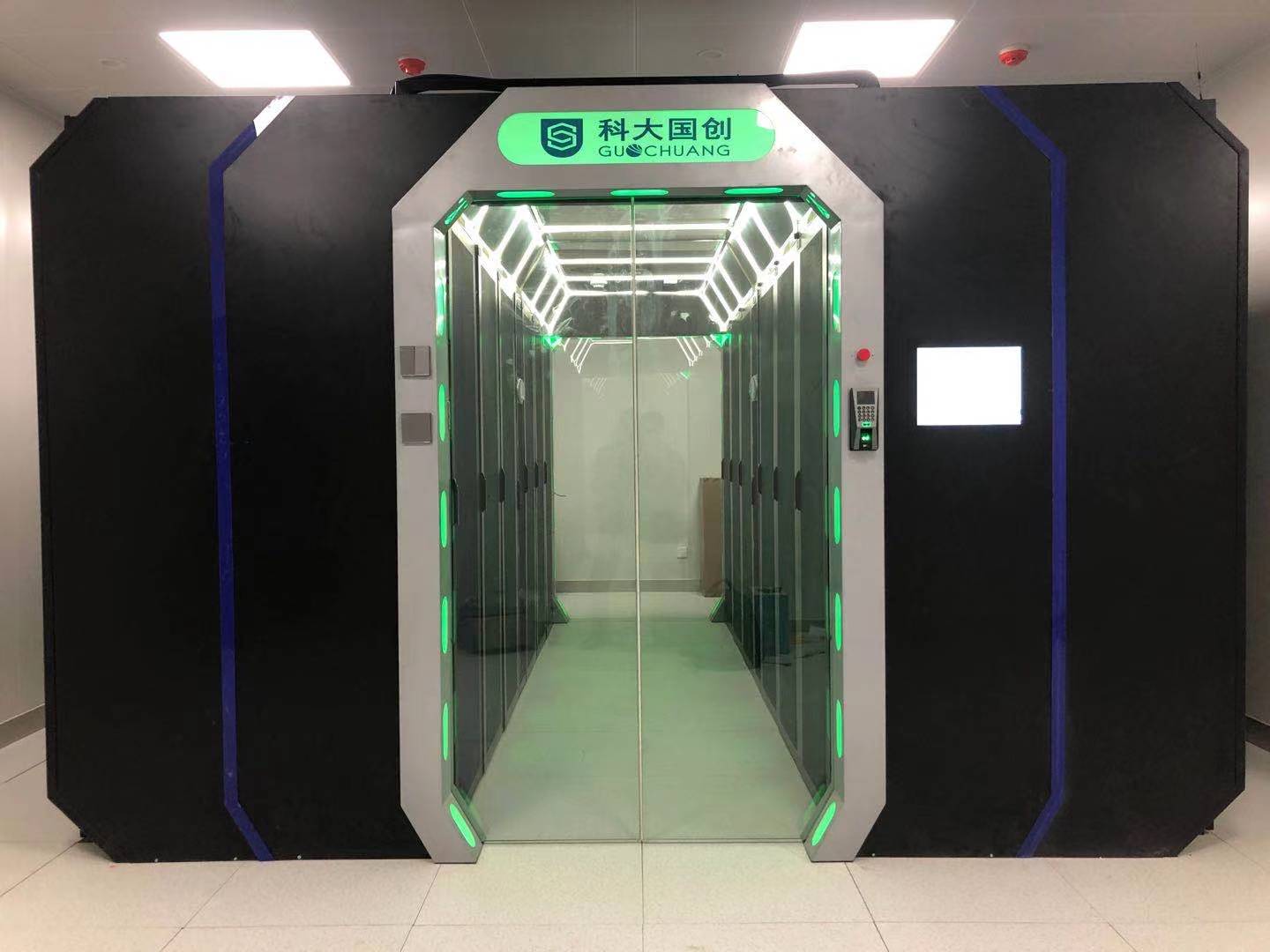 科大國創(chuàng  )新能源機房